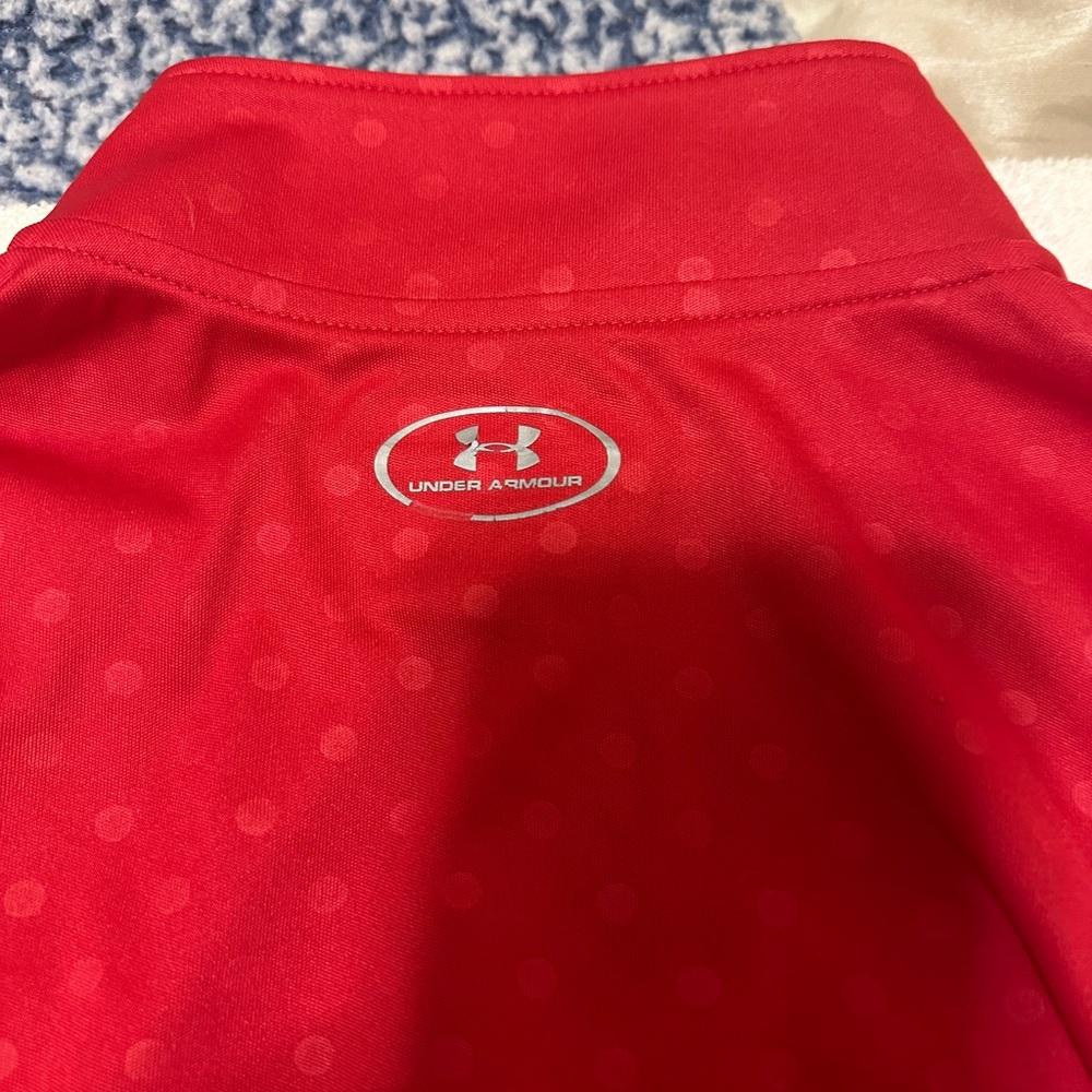 Under Armour boys athletic 1/4 zip pullover loose fit YM red heat gear